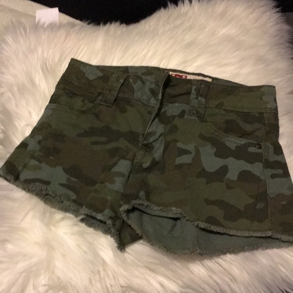 camo shorts worn a few times just a little small
